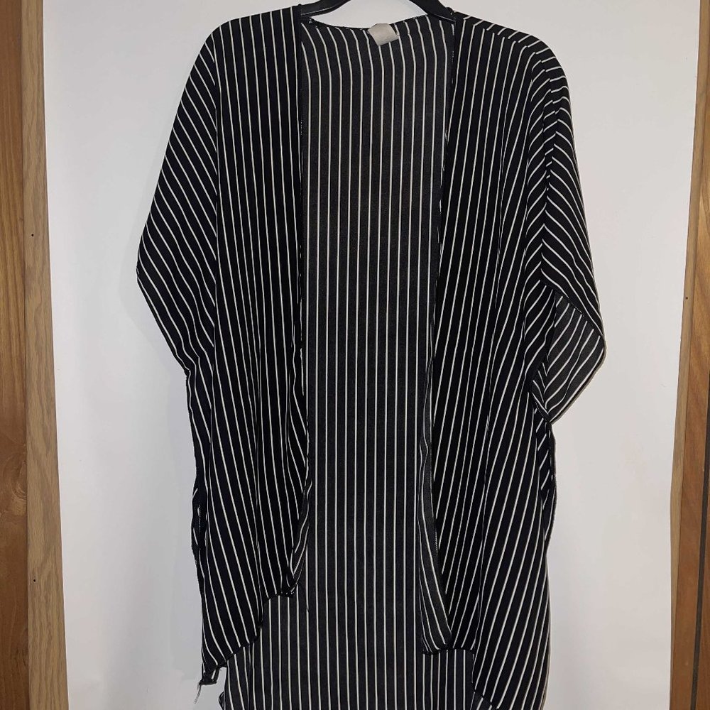 Black & white kimono